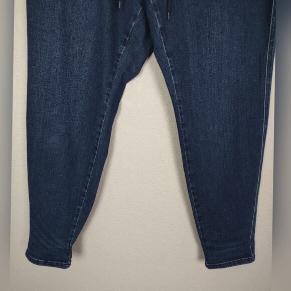 Judy Blue Dark Wash High Rise Jogger Jeans Size 14W - Picture 15 of 16